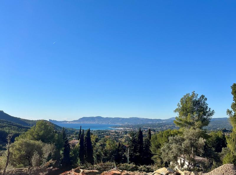 Maison - 209 m² - 6 pièces