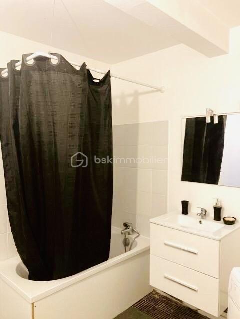 Studio - 33 m² - 1 pièce