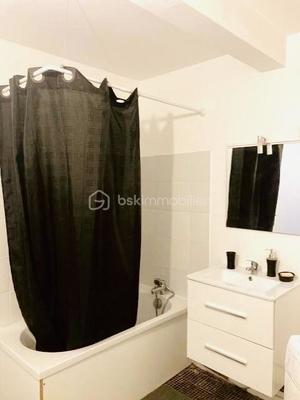 Studio - 33 m² - 1 pièce