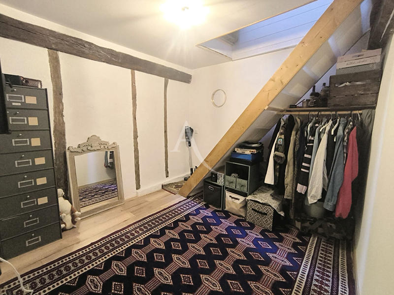 Maison - 96 m² - 5 pièces