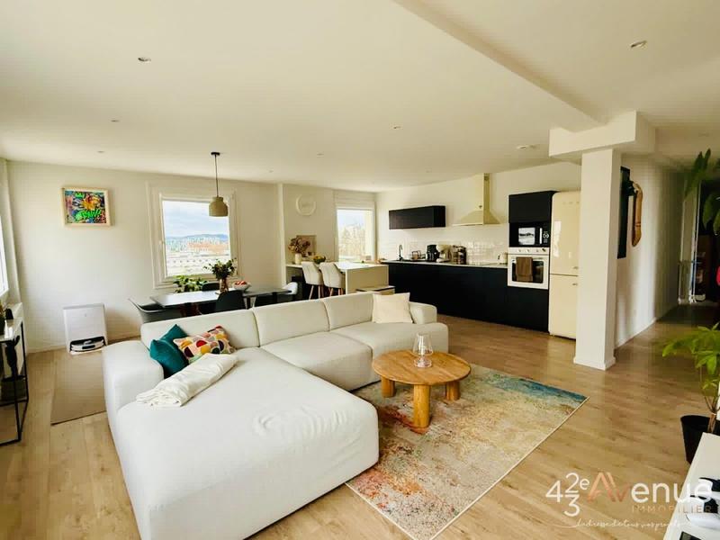 Appartement - 101 m² - 4 pièces