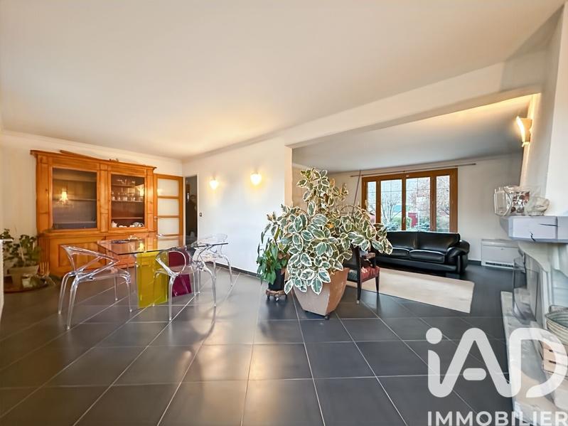 Maison - 120 m² - 4 pièces