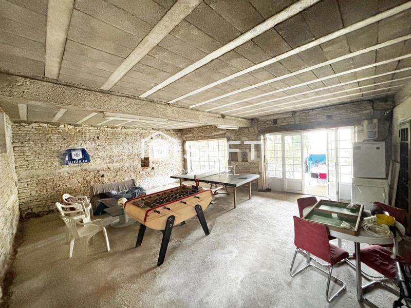 Maison - 191 m² - 8 pièces