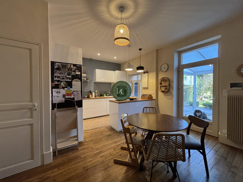 Maison - 103 m² - 4 pièces