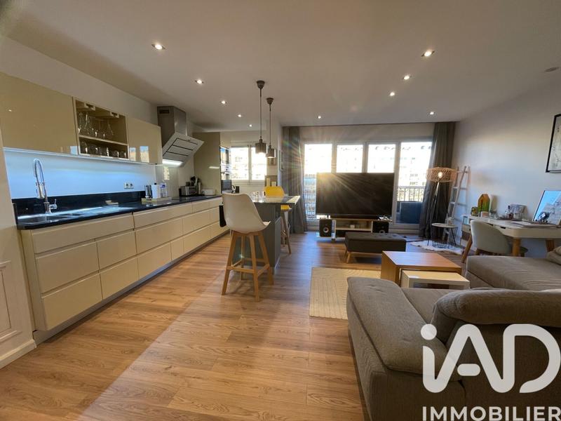 Appartement - 60 m² - 2 pièces