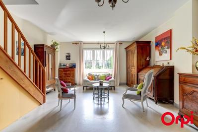 Maison - 173 m² - 7 pièces