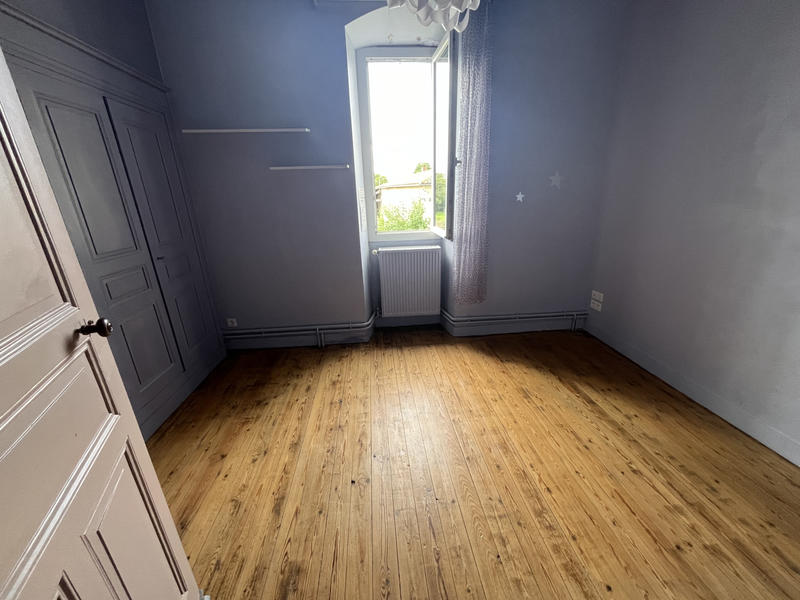 Maison - 206 m² - 5 pièces