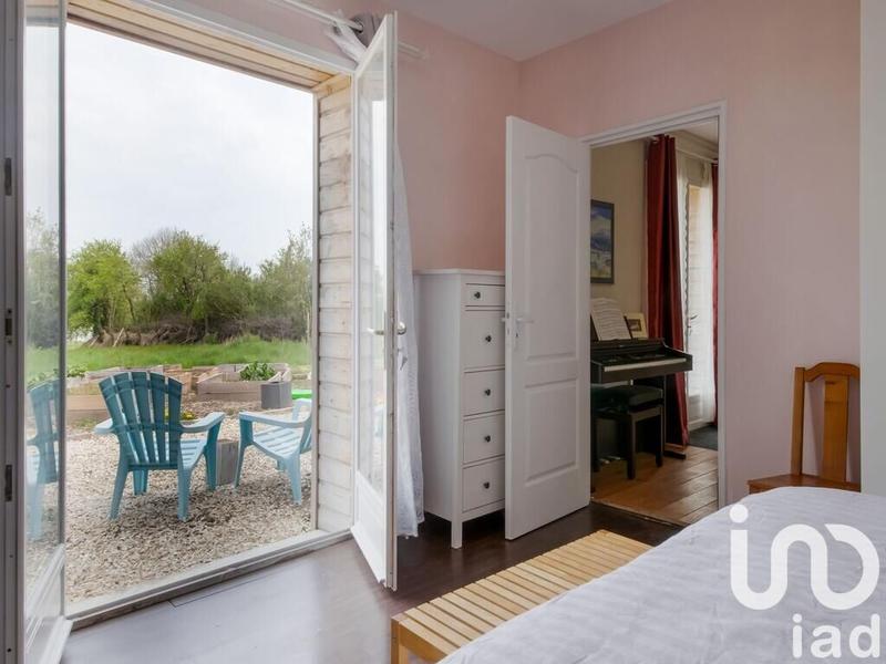 Maison - 300 m² - 9 pièces