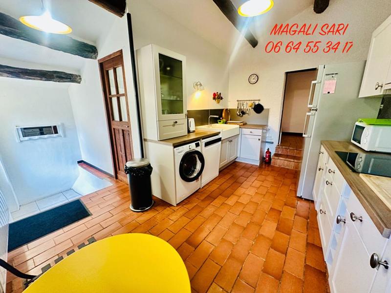 Maison - 211 m² - 8 pièces