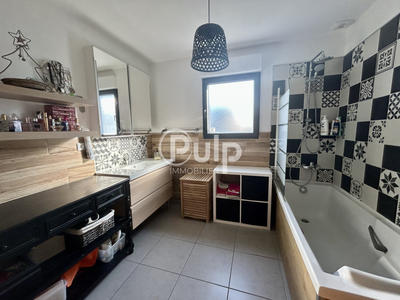 Maison - 117 m² - 6 pièces