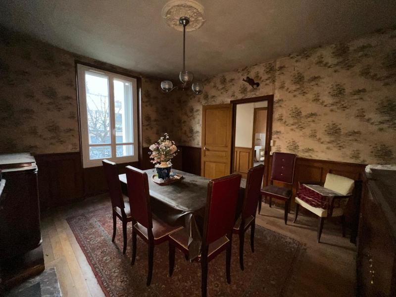 Maison - 90 m² - 4 pièces