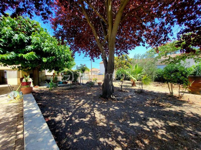 Maison - 180 m² - 7 pièces