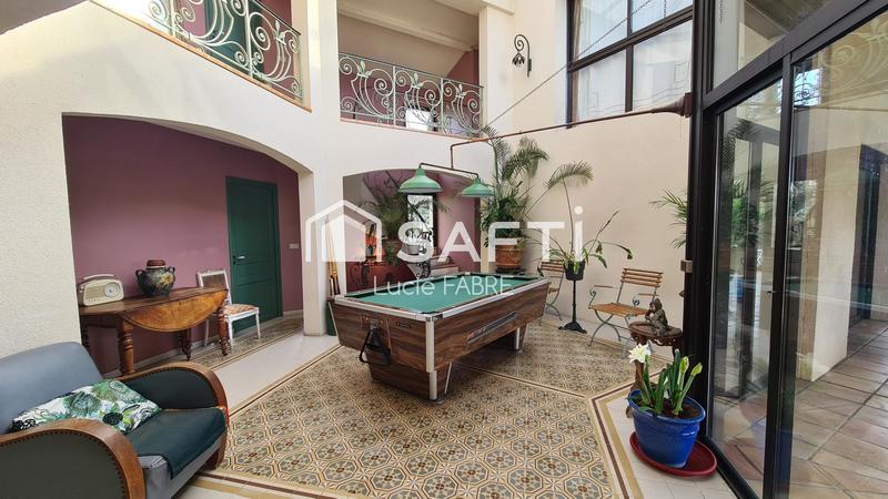 Maison - 204 m² - 5 pièces