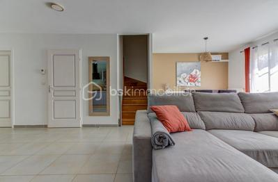 Maison - 88 m² - 4 pièces