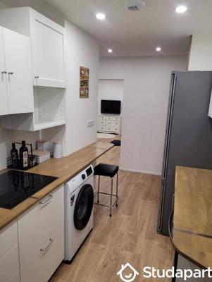 Chambre - 10 m² - 1 pièce