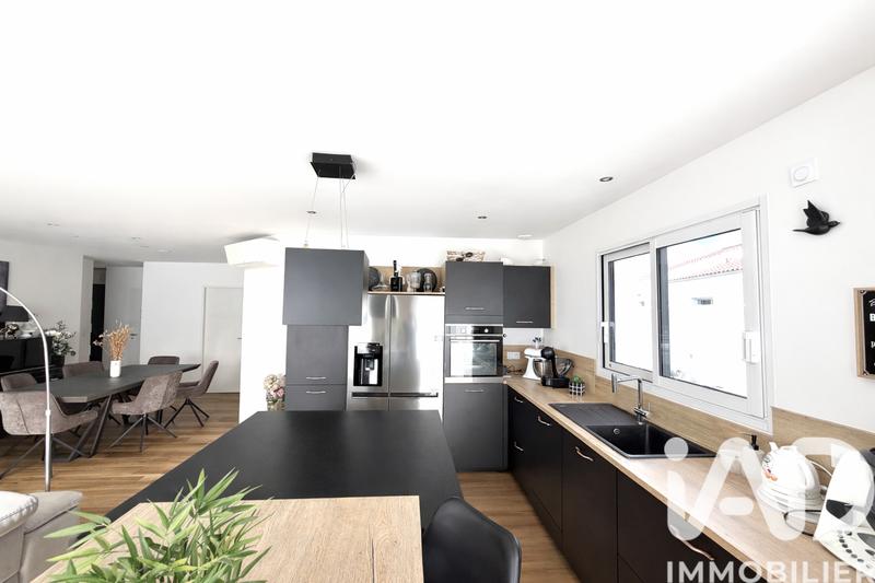 Maison - 113 m² - 5 pièces