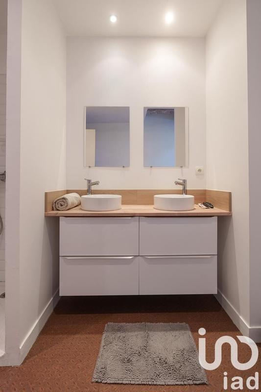 Appartement - 75 m² - 3 pièces