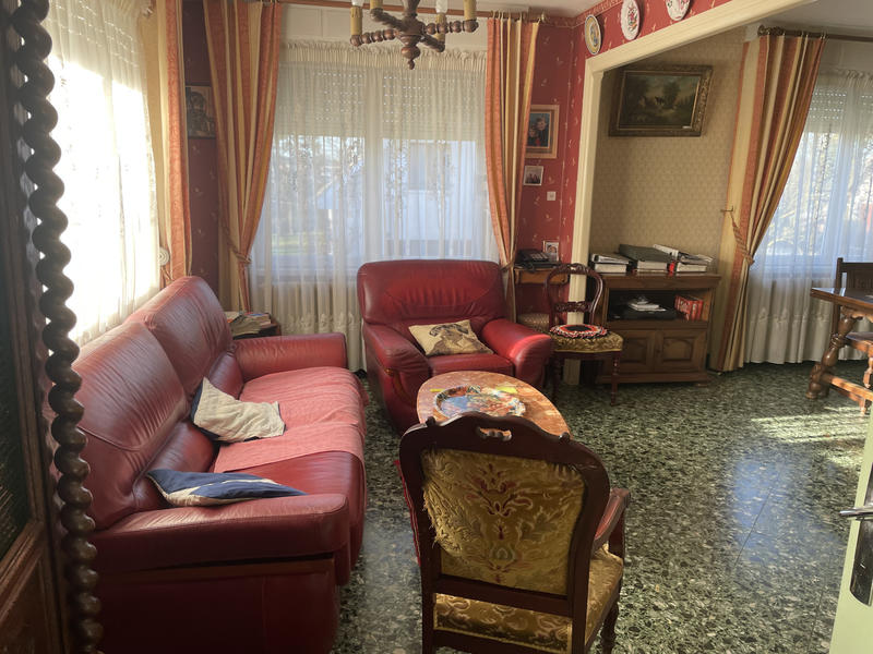 Maison - 110 m² - 7 pièces