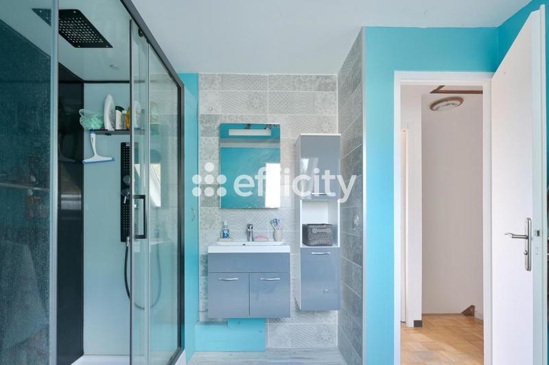 Maison - 119 m² - 7 pièces