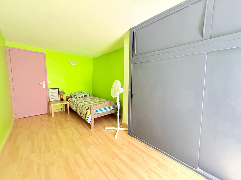 Maison - 80 m² - 5 pièces