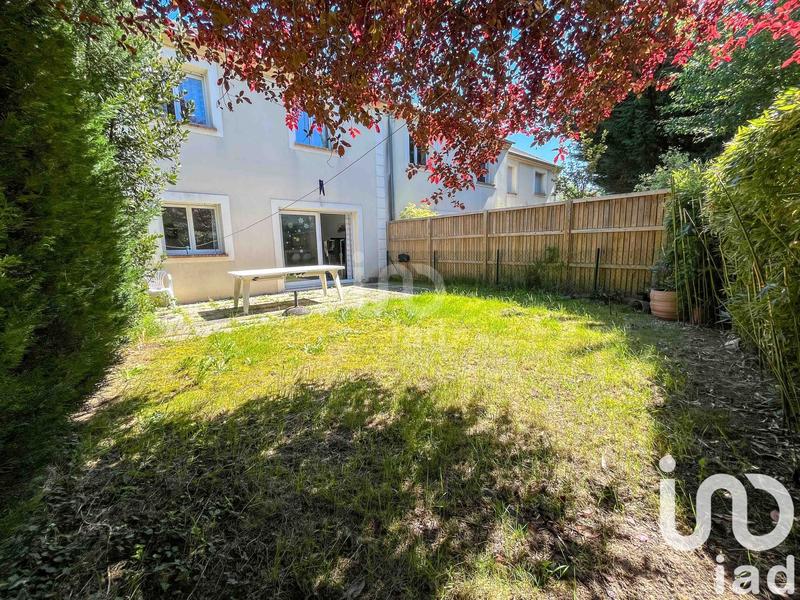 Maison - 104 m² - 6 pièces