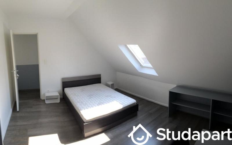 Chambre - 11 m² - 1 pièce