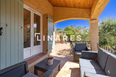 Maison - 91 m² - 3 pièces