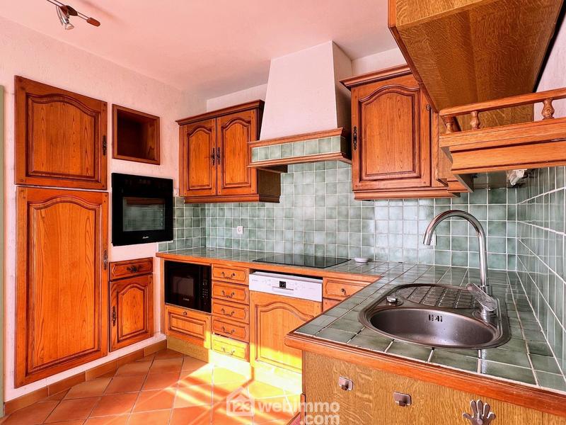 Maison - 95 m² - 4 pièces