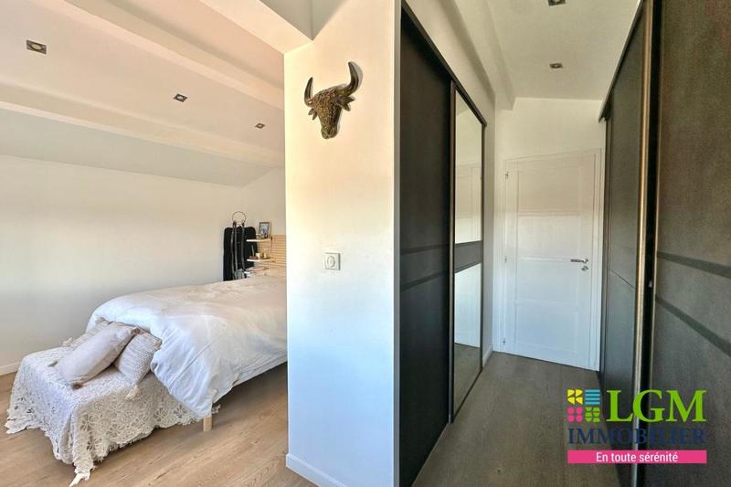 Maison - 190 m² - 6 pièces