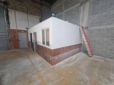 Entrepôt - 264 m²