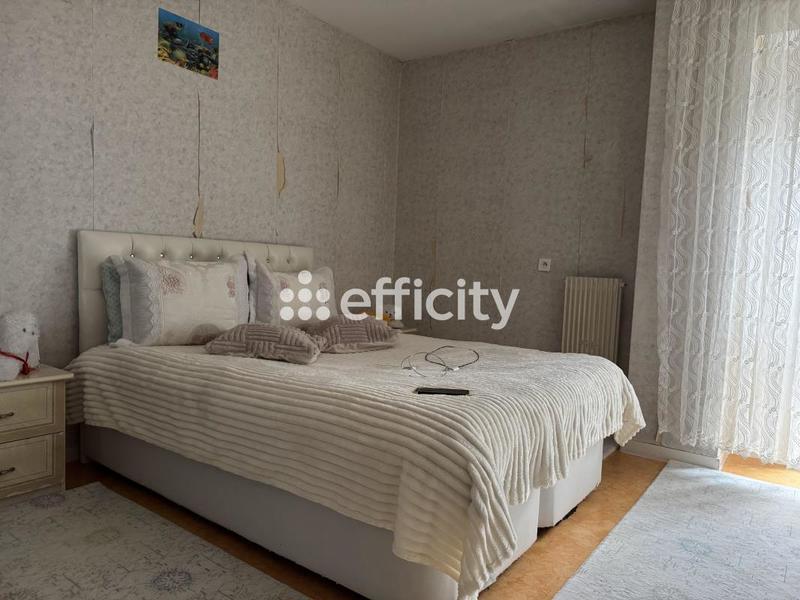 Appartement - 83 m² - 3 pièces