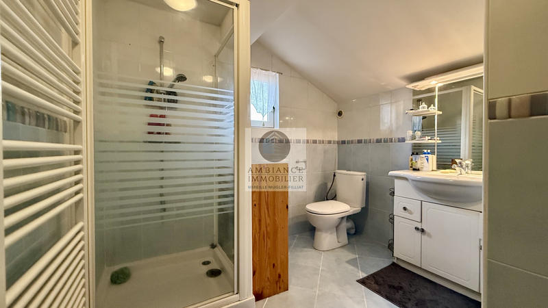 Maison - 145 m² - 6 pièces