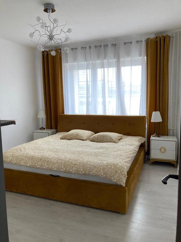 Appartement - 128 m² - 5 pièces