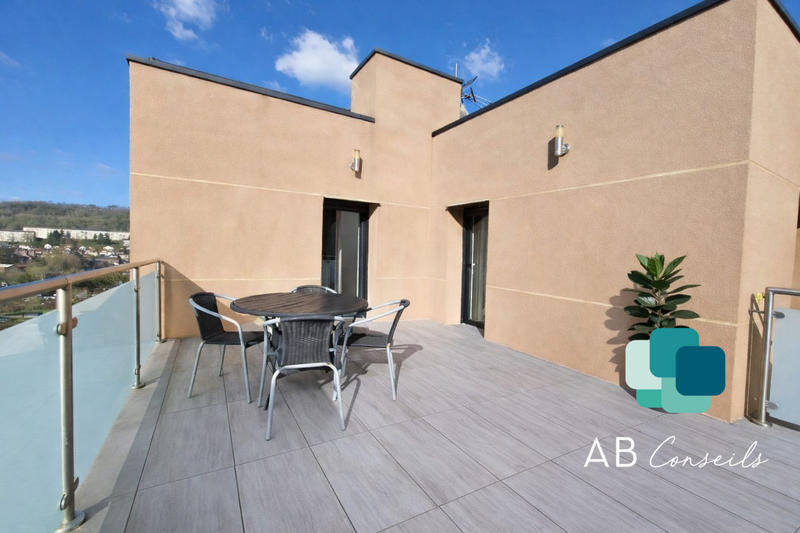 Maison contemporaine - 145 m² - 4 pièces