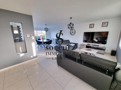 Maison - 165 m² - 8 pièces