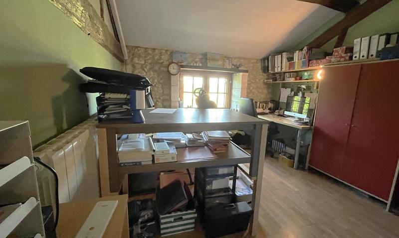 Maison - 295 m² - 10 pièces