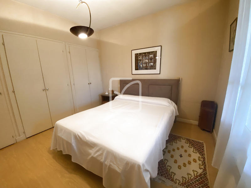 Maison - 168 m² - 9 pièces