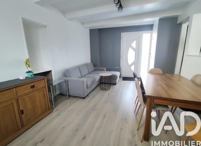 Maison - 80 m² - 3 pièces