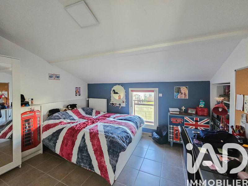 Maison - 151 m² - 8 pièces