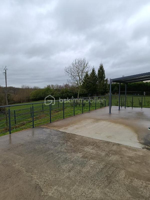 Maison traditionnelle - 102 m² - 5 pièces