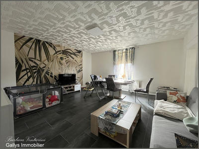 Appartement - 98 m² - 3 pièces