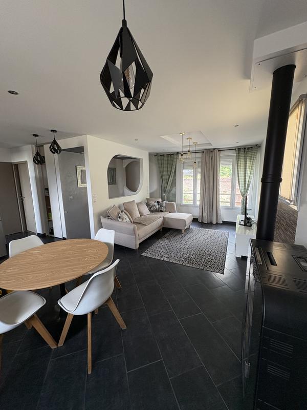 Maison - 80 m² - 3 pièces