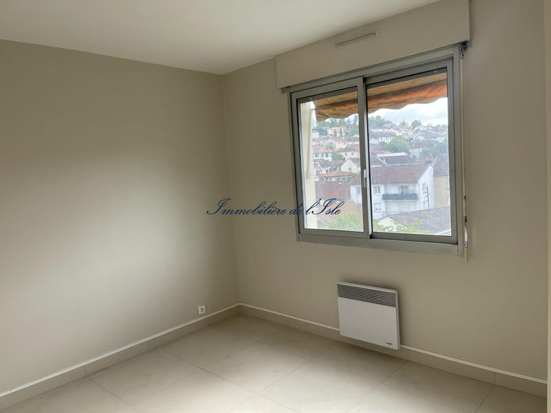 Appartement - 99 m² - 5 pièces