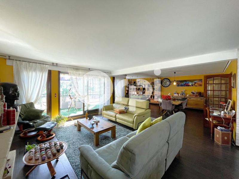 Appartement - 152 m² - 4 pièces