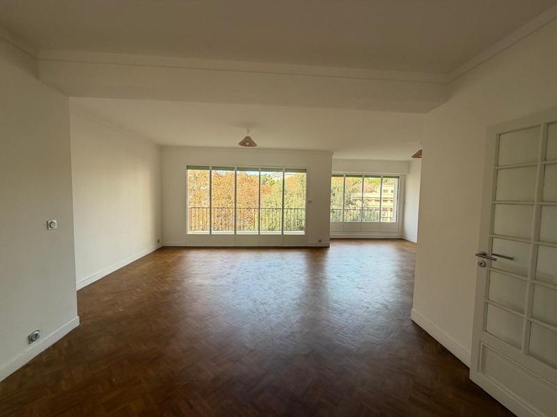 Appartement - 114 m² - 4 pièces