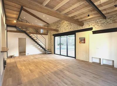 Maison - 145 m² - 5 pièces