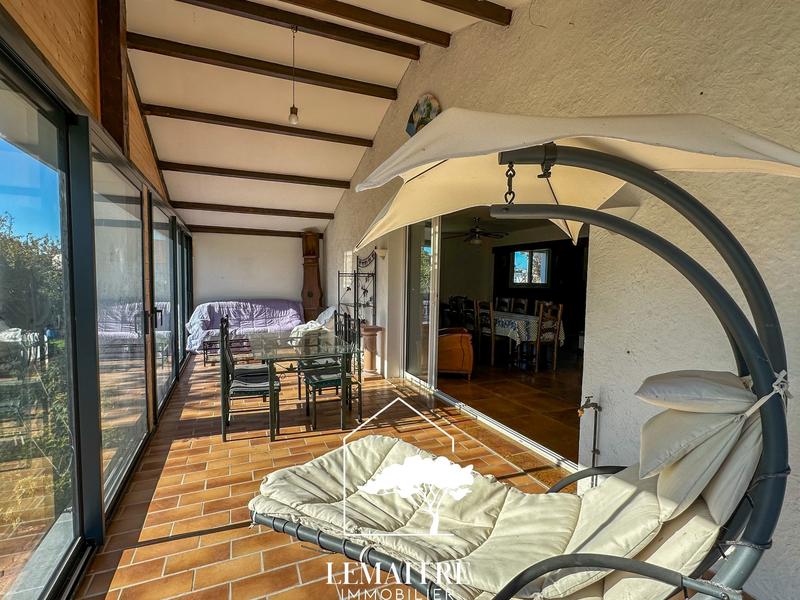 Maison - 288 m² - 10 pièces