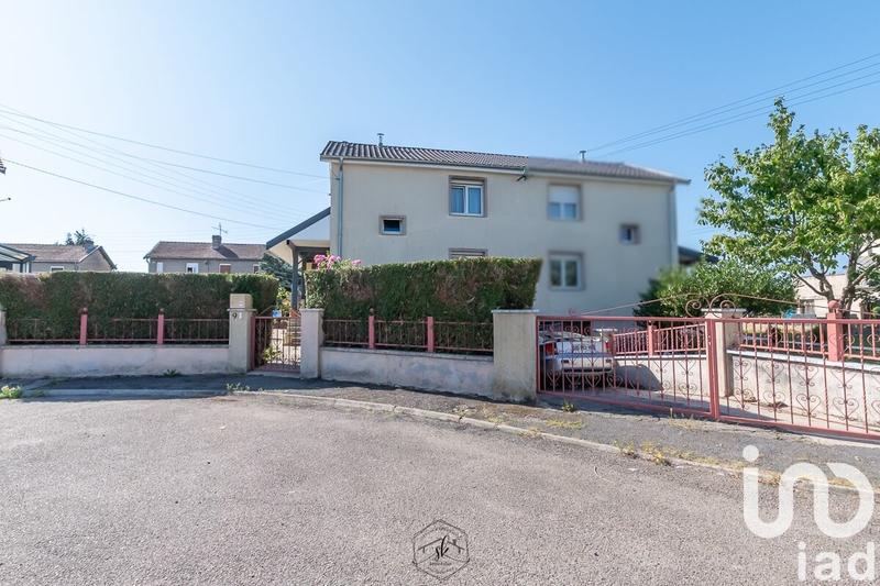 Maison de village - 105 m² - 6 pièces