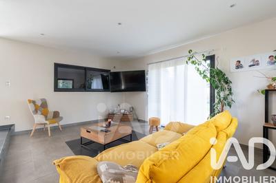 Maison - 195 m² - 6 pièces