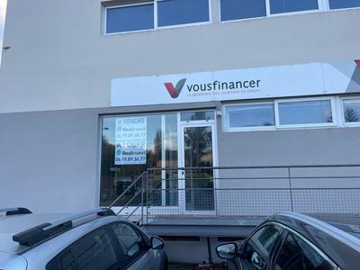 Local commercial - 105 m²